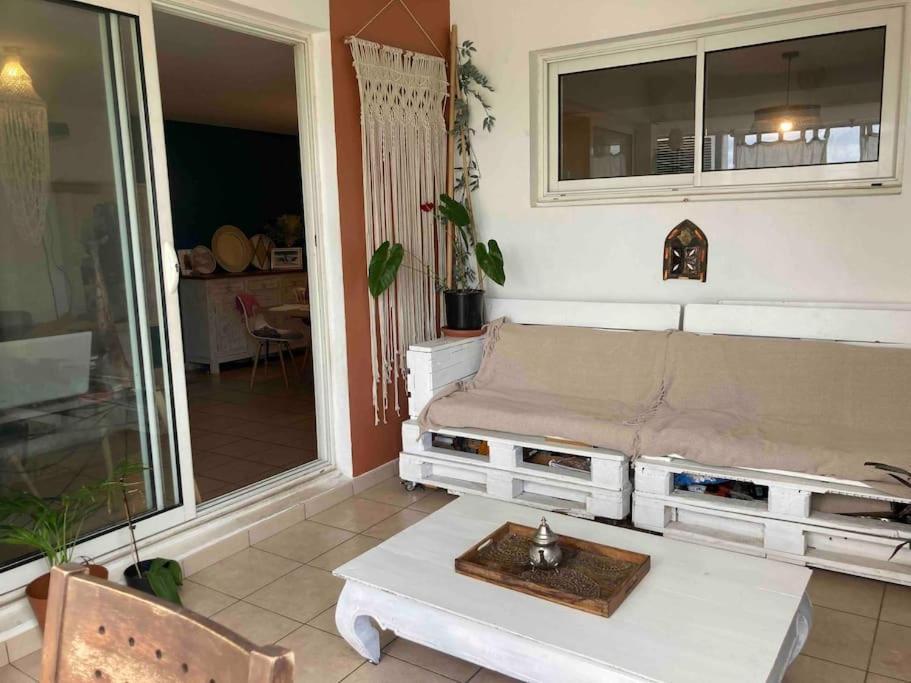 Terre Sainte : Charmant Appart 5 Min De La Plage Apartment ภายนอก รูปภาพ